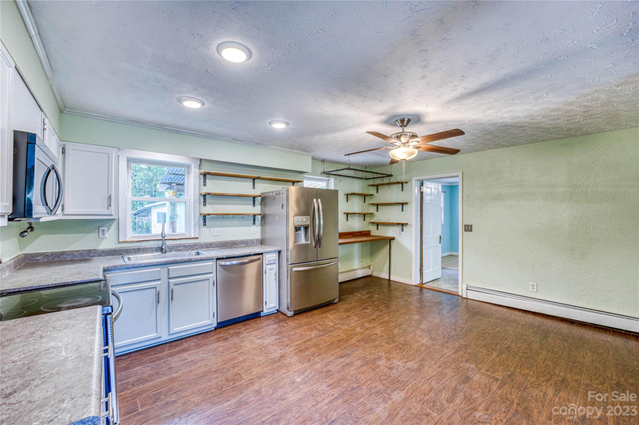 78 Parham Road Leicester, NC 28748 - Photo 12 of 32 Gallery Image 12