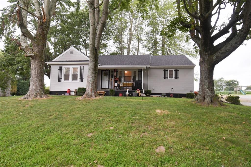 400 South Bethany Road Crothersville, IN 47229 - Photo 2 of 25