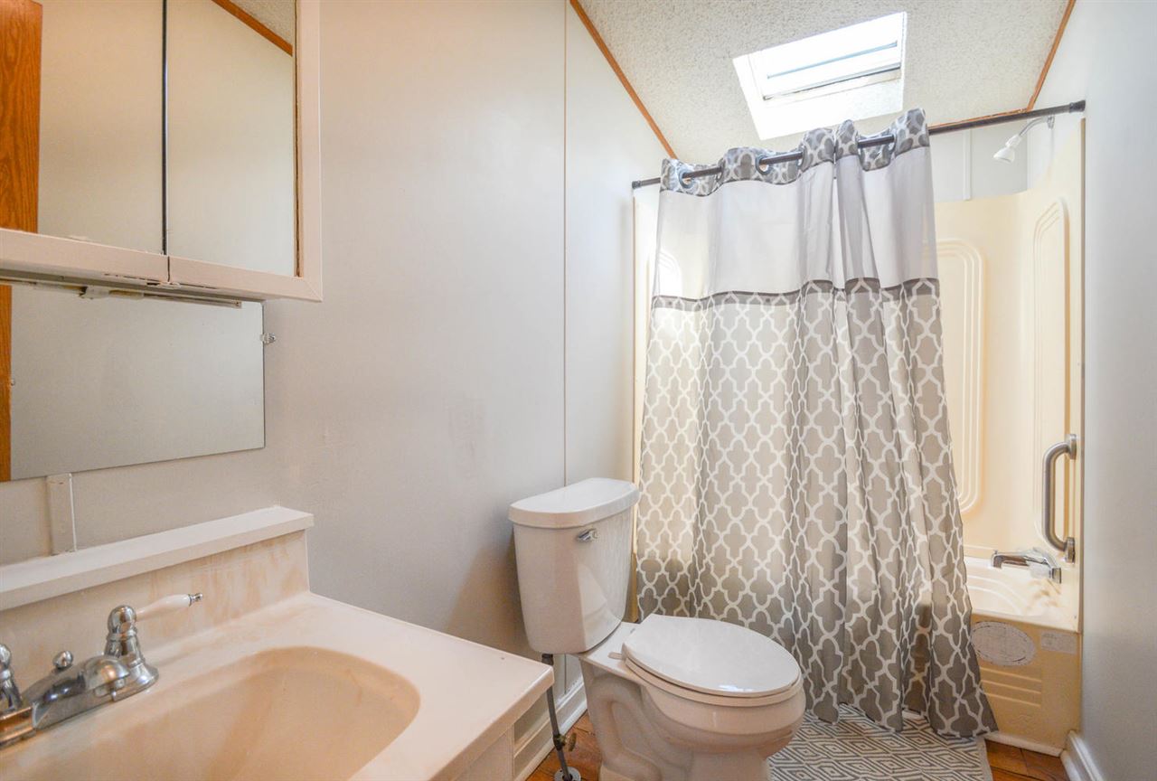 8008 West Gardner Road Bloomington, IN 47403 - Photo 21 of 33 Gallery Image 21