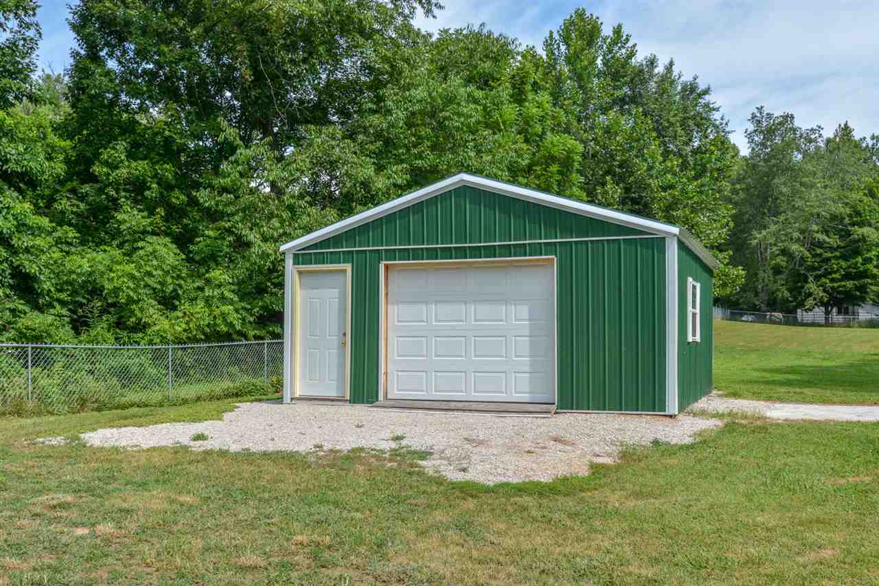 8008 West Gardner Road Bloomington, IN 47403 - Photo 31 of 33 Gallery Image 31