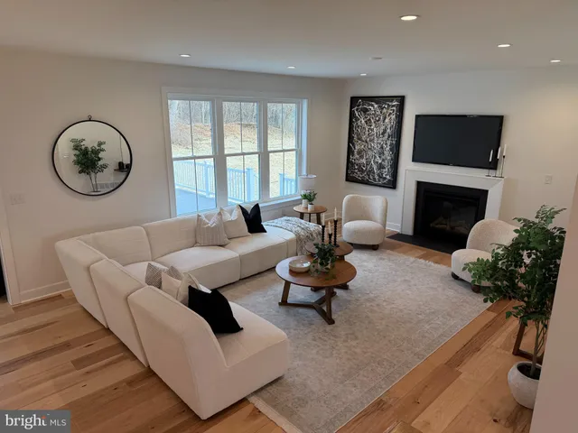 $1,360,109 | 151 Lexington Manor, Glenmoore, PA 19343