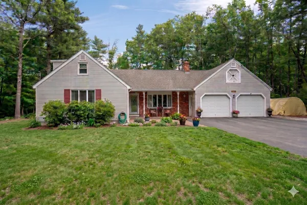 $599,900 | 55 Pine Hill Cemetery Road, Wells, ME 04090