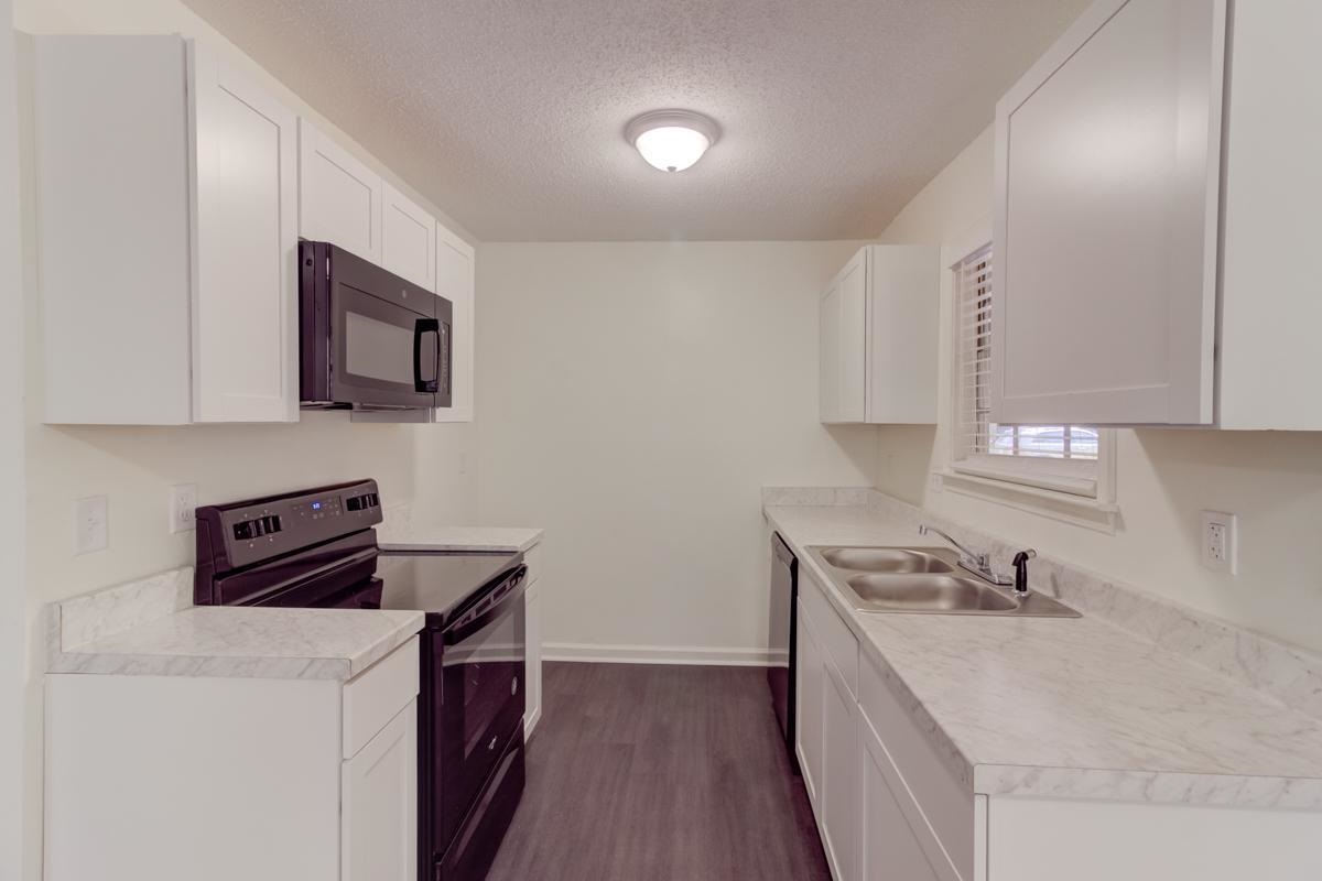 4017 Naylor Road Memphis, TN 38128 - Photo 9 of 20 Gallery Image 9