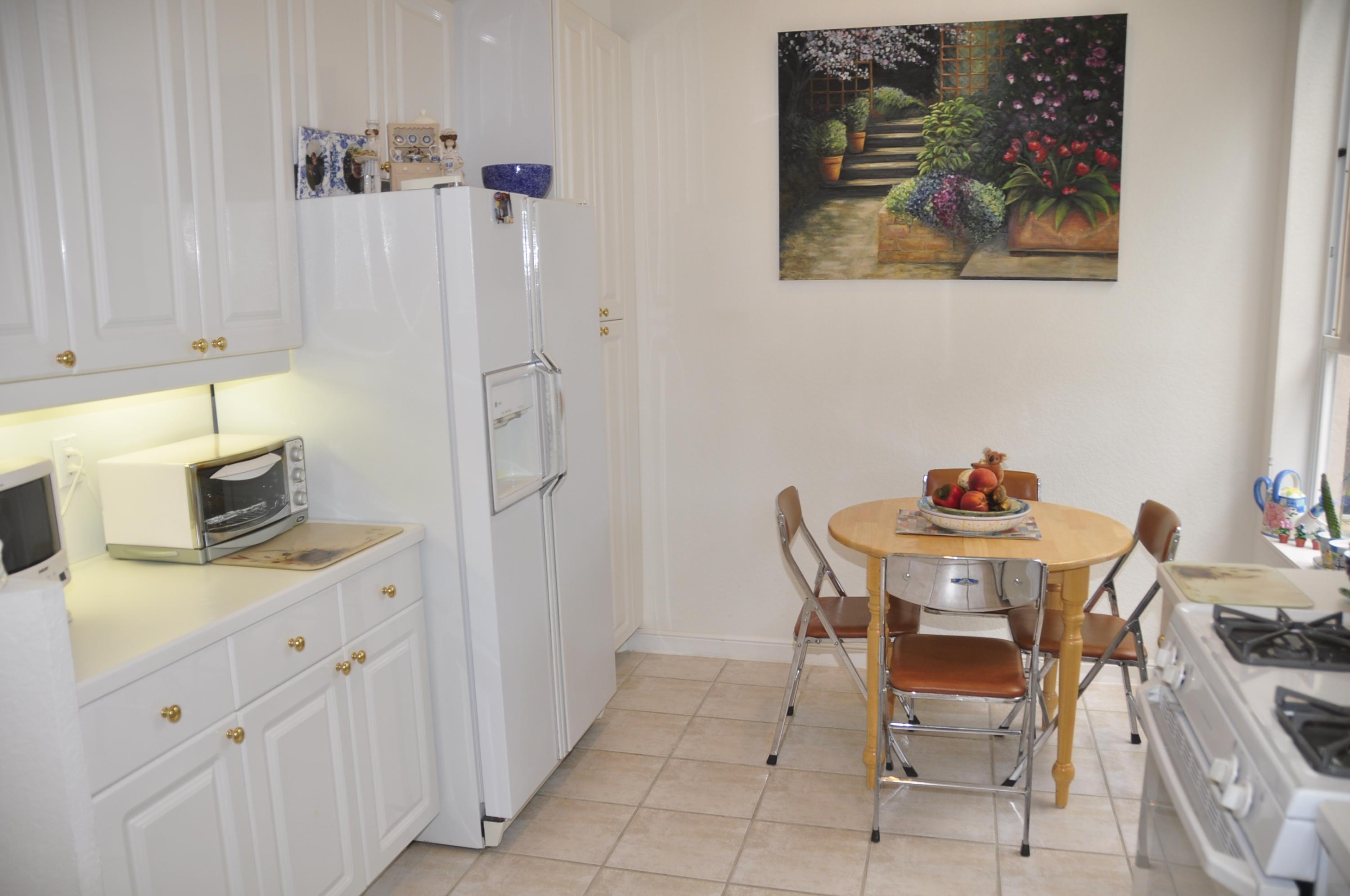 6484 Northwest 42nd Way Boca Raton, FL 33496 - Photo 3 of 12 kintchen