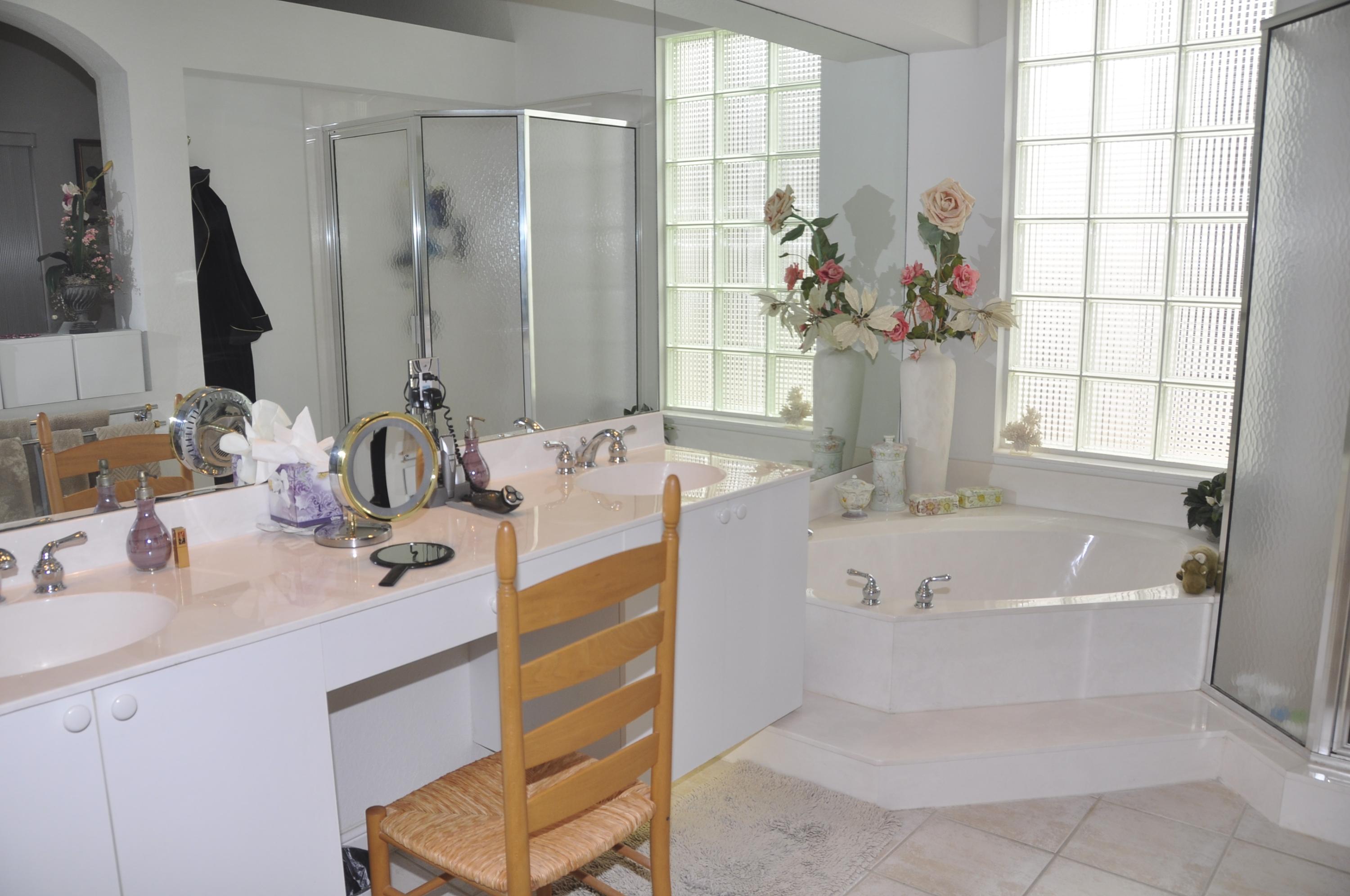 6484 Northwest 42nd Way Boca Raton, FL 33496 - Photo 7 of 12 Master bath