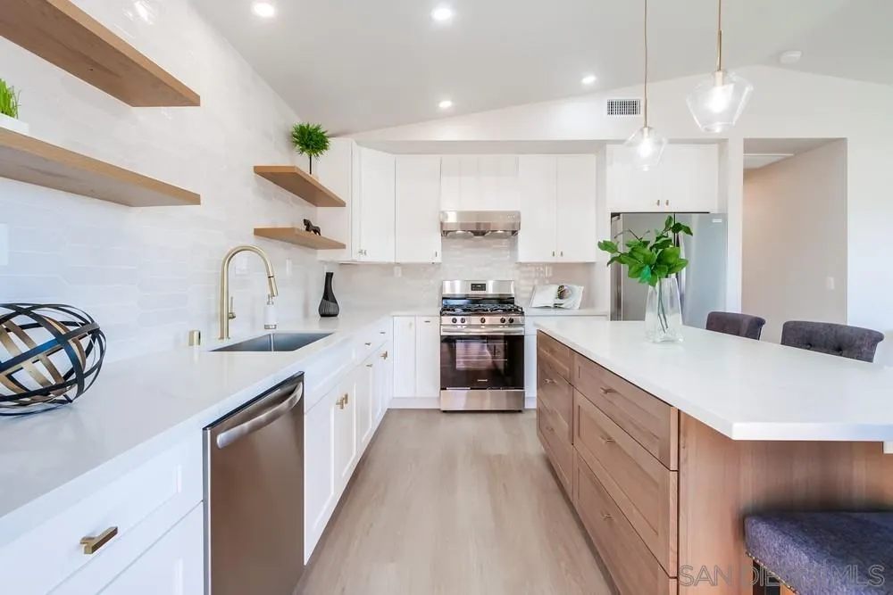 122 Lancer Avenue Oceanside, CA 92058 - Photo 12 of 67