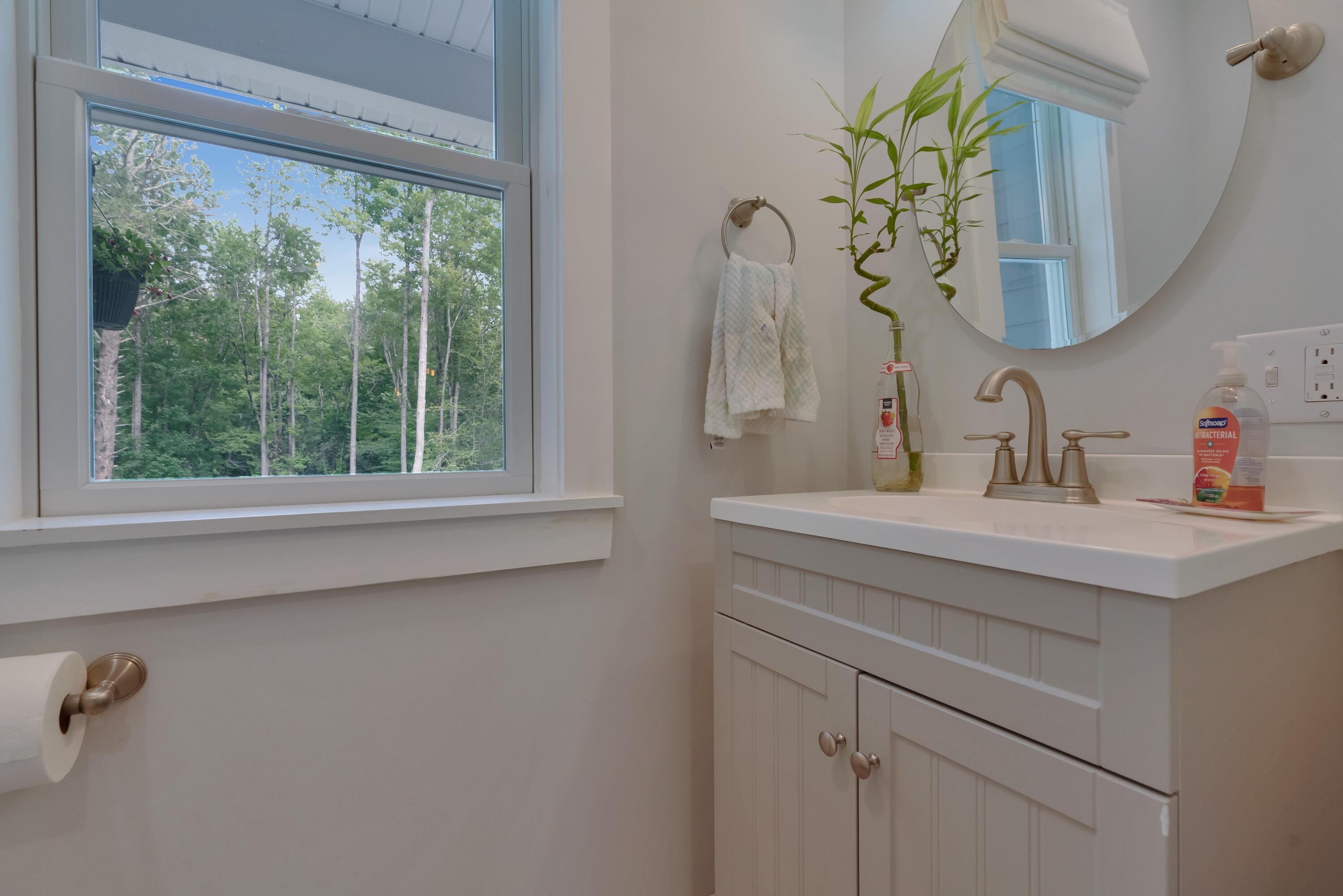 451 Cape Road Standish, ME 04084 - Photo 21 of 47 10