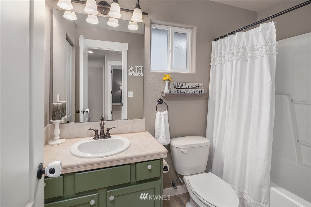 112 196th Place Southwest Bothell, WA 98012 - Photo 18 of 21