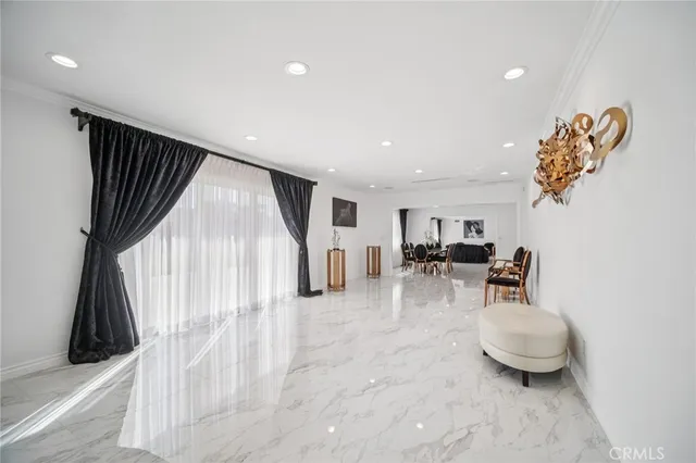 $1,799,950 | 17158 Citronia Street, Northridge, CA 91325