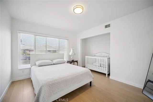 $1,799,950 | 17158 Citronia Street, Northridge, CA 91325