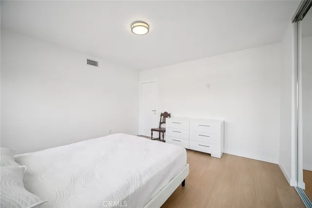 $1,799,950 | 17158 Citronia Street, Northridge, CA 91325