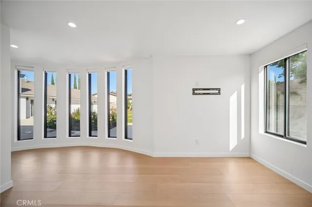 $1,799,950 | 17158 Citronia Street, Northridge, CA 91325