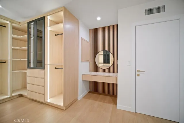 $1,799,950 | 17158 Citronia Street, Northridge, CA 91325