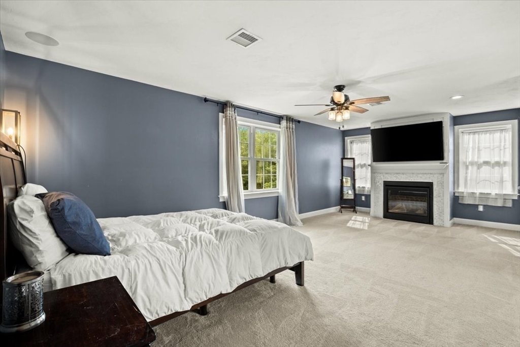 8 Paddock Circle Middleboro, MA 02346 - Photo 33 of 42
