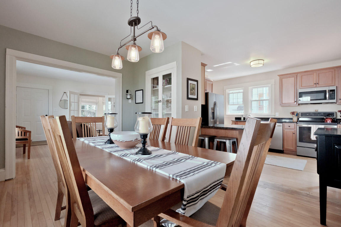 19 Pitt Street Portland, ME 04103 - Photo 19 of 50 Dining Room