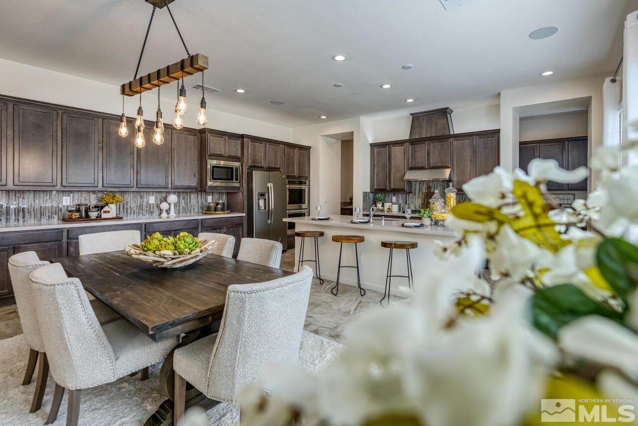 2235 Edgelands Drive Reno, NV 89521 - Photo 11 of 40 Photo 11