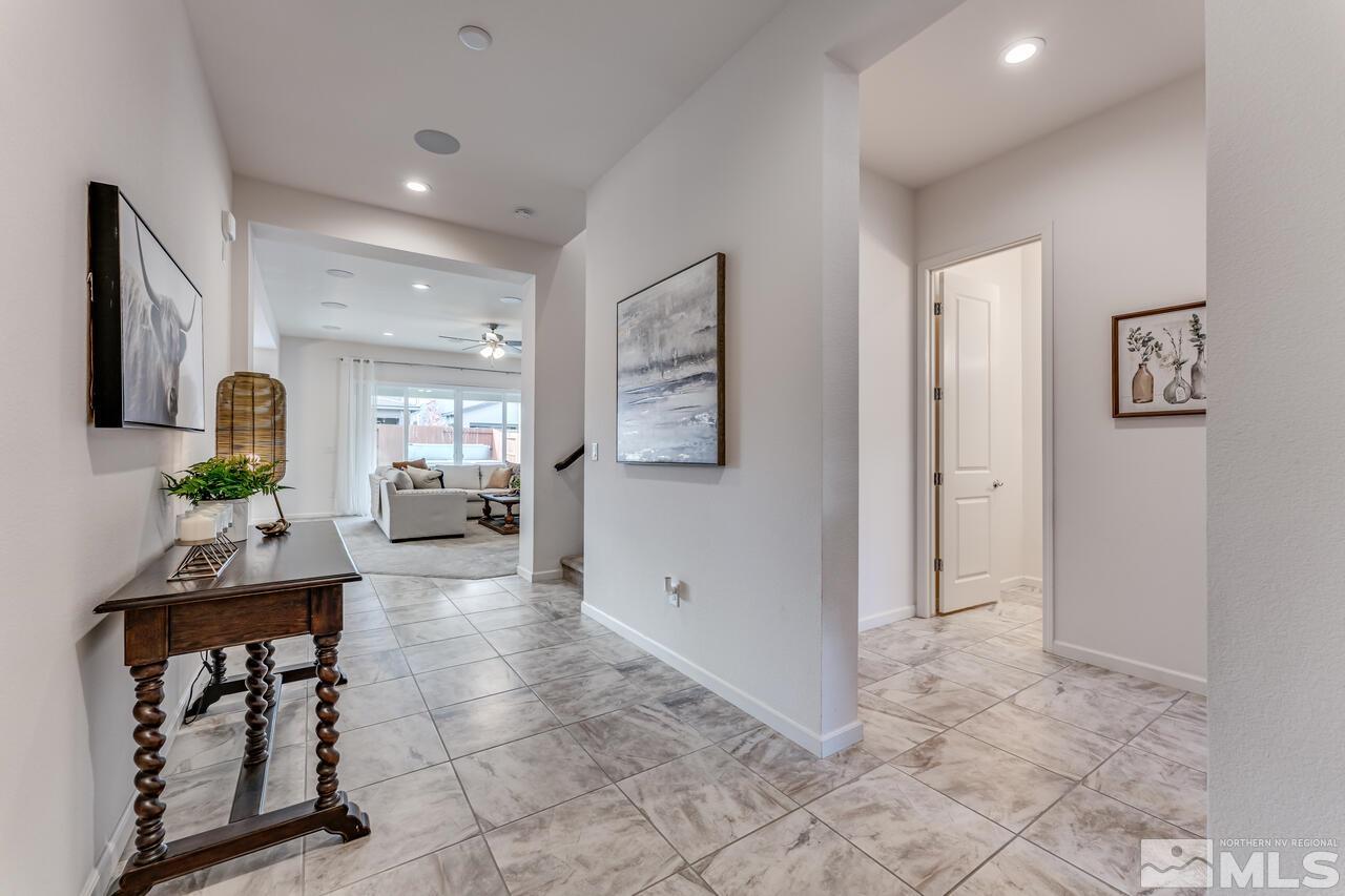 2235 Edgelands Drive Reno, NV 89521 - Photo 3 of 40 Photo 3