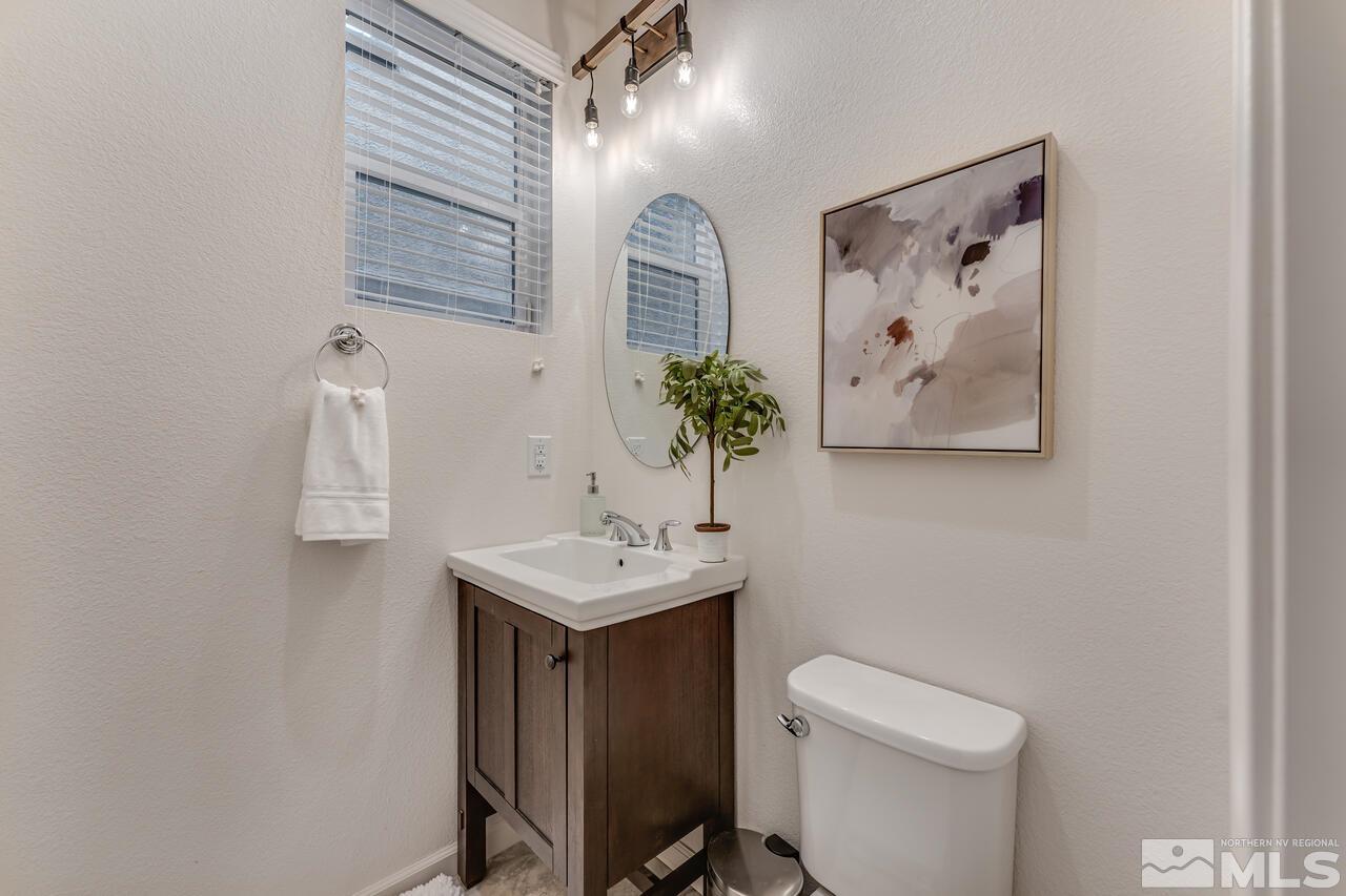 2235 Edgelands Drive Reno, NV 89521 - Photo 5 of 40 Photo 5
