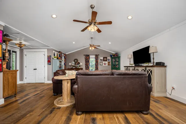 $665,000 | 296 Womble Road, Shelbyville, TN 37160