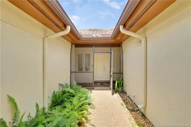 a view of a pathway of a building