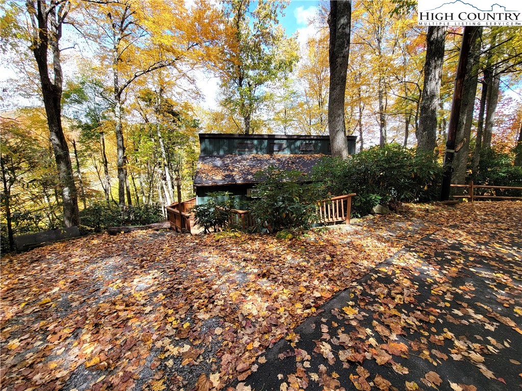 490 Laurel Ridge Banner Elk, NC 28604 - Photo 30 of 30 Gallery Image 30