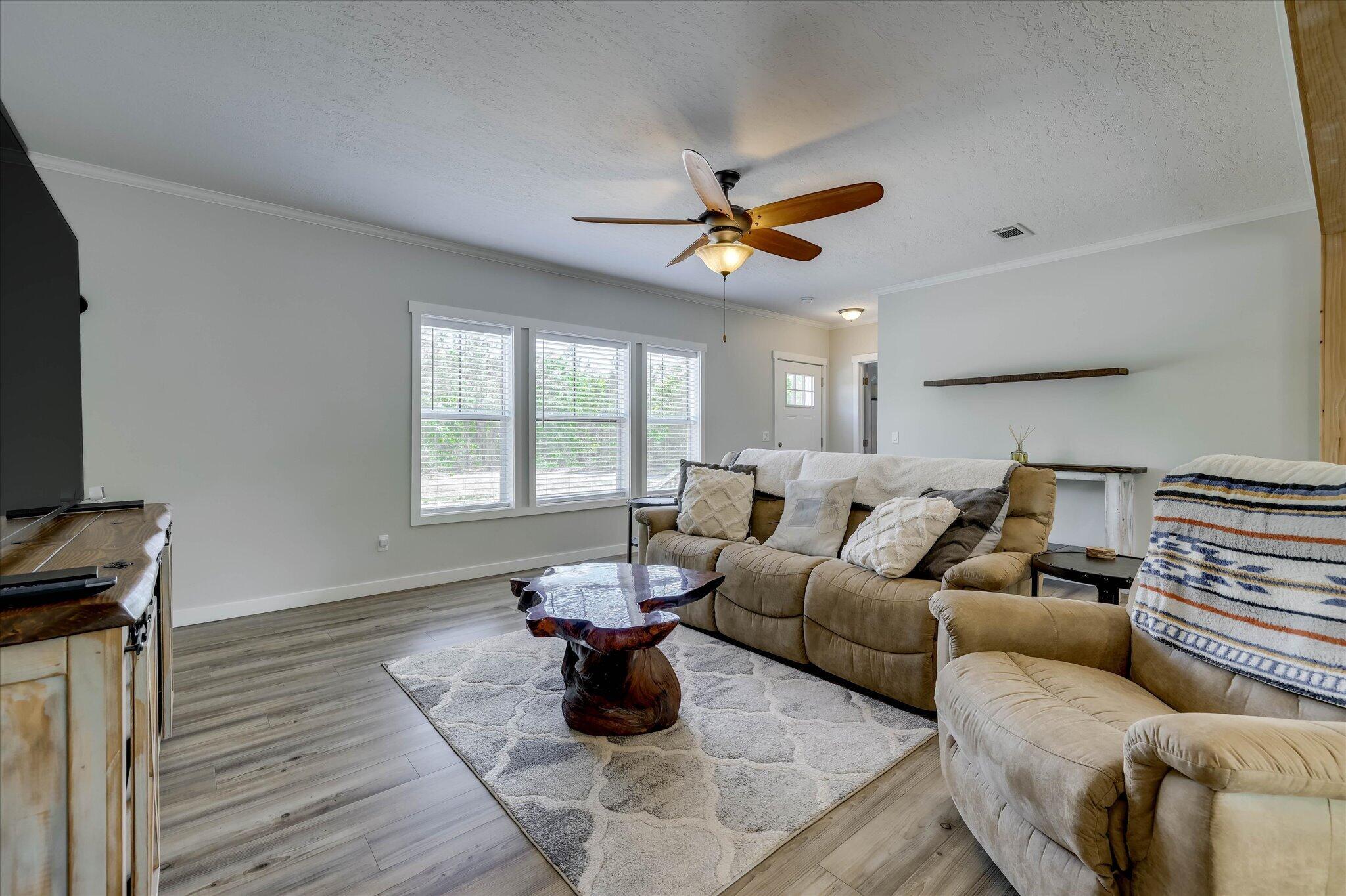 2507 Jamestown Road Matthews, GA 30818 - Photo 11 of 75 22-122