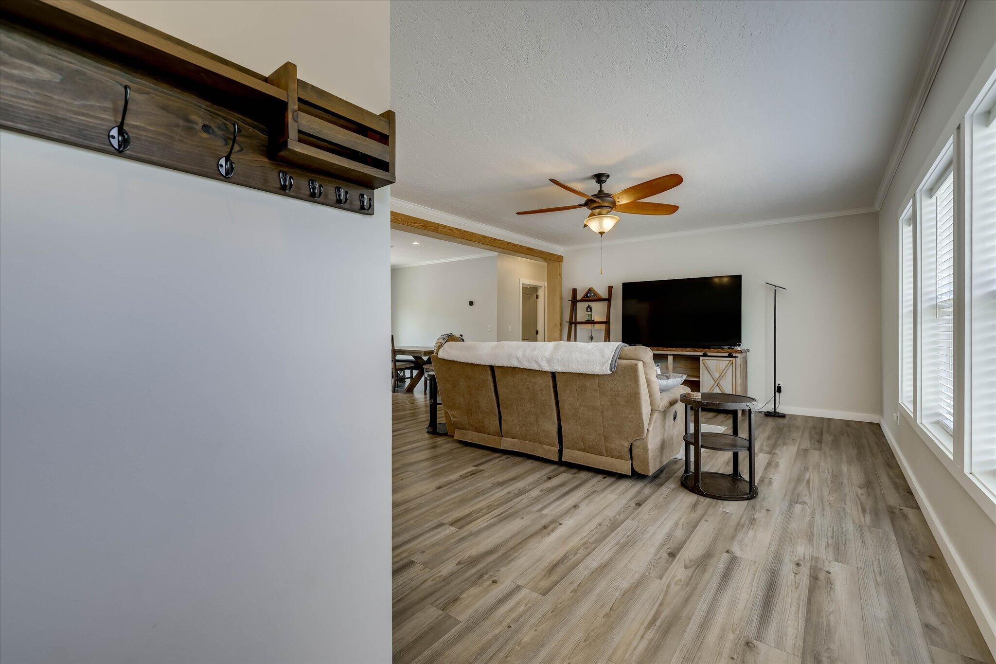 2507 Jamestown Road Matthews, GA 30818 - Photo 6 of 75 18-118
