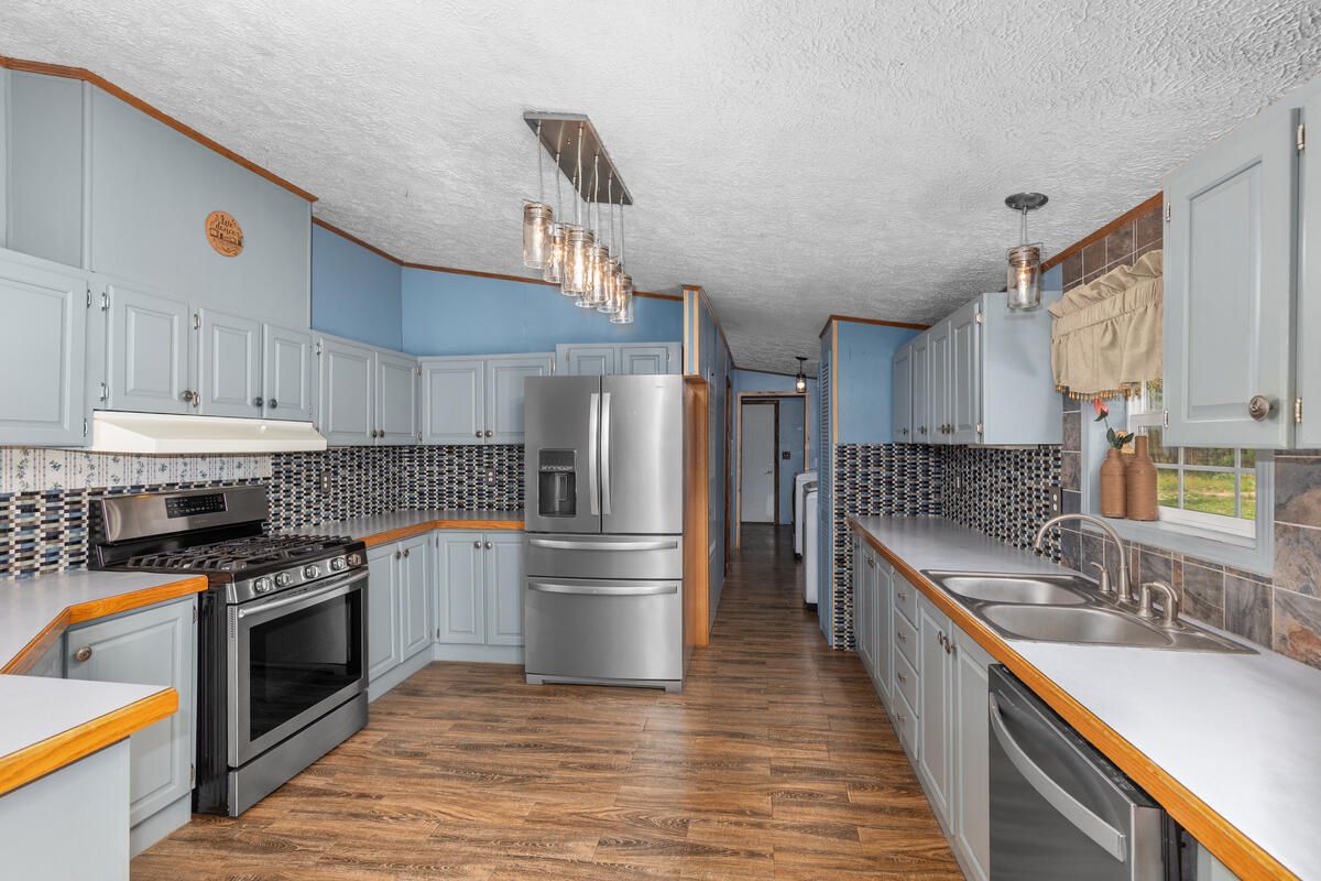 18720 Stonehouse Road Hersey, MI 49639 - Photo 8 of 21 18720-Stonehouse_007