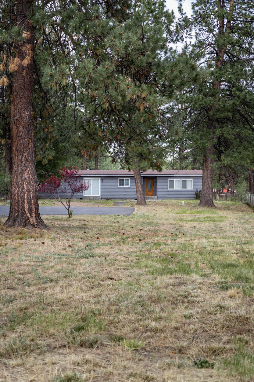 59946 Hopi Road Bend, OR 97702 - Photo 17 of 17 17