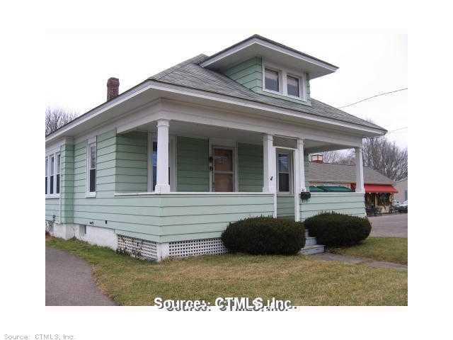 41 Prentice Williams Road Stonington, CT 06378 - Photo 1 of 1 a view of a house with a balcony