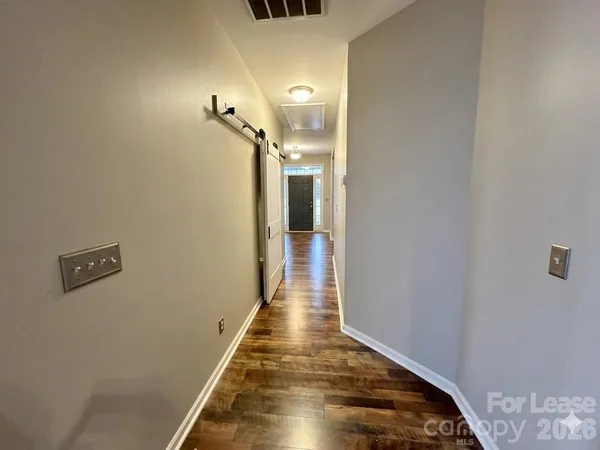 $2,295 | 8734 Arrowhead Pl Lane, Cornelius, NC 28031