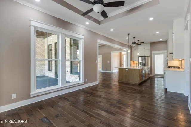 $1,199,900 | 1014 Herbert Drive, Greenback, TN 37742