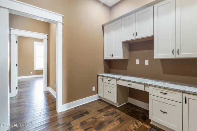 $1,199,900 | 1014 Herbert Drive, Greenback, TN 37742