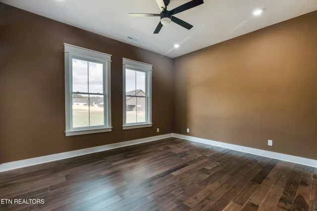 $1,199,900 | 1014 Herbert Drive, Greenback, TN 37742