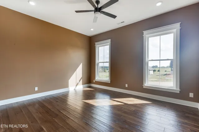 $1,199,900 | 1014 Herbert Drive, Greenback, TN 37742