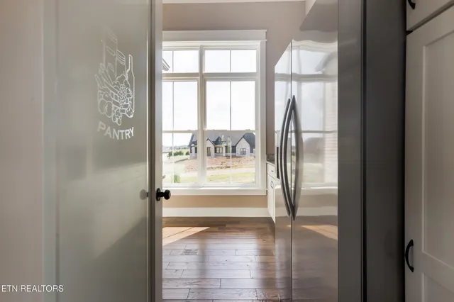 $1,199,900 | 1014 Herbert Drive, Greenback, TN 37742