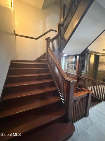 $1,300 | 5 Broadway, Unit 212, Troy, NY 12180