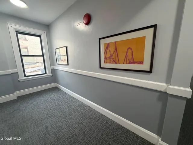 $1,300 | 5 Broadway, Unit 212, Troy, NY 12180