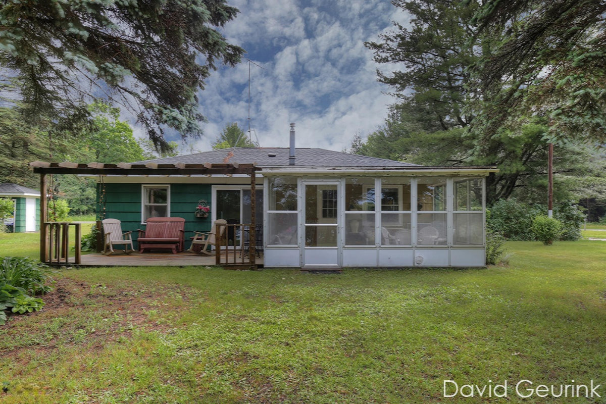 9361 Johnson Road Kaleva, MI 49645 - Photo 25 of 45 IMG_9396
