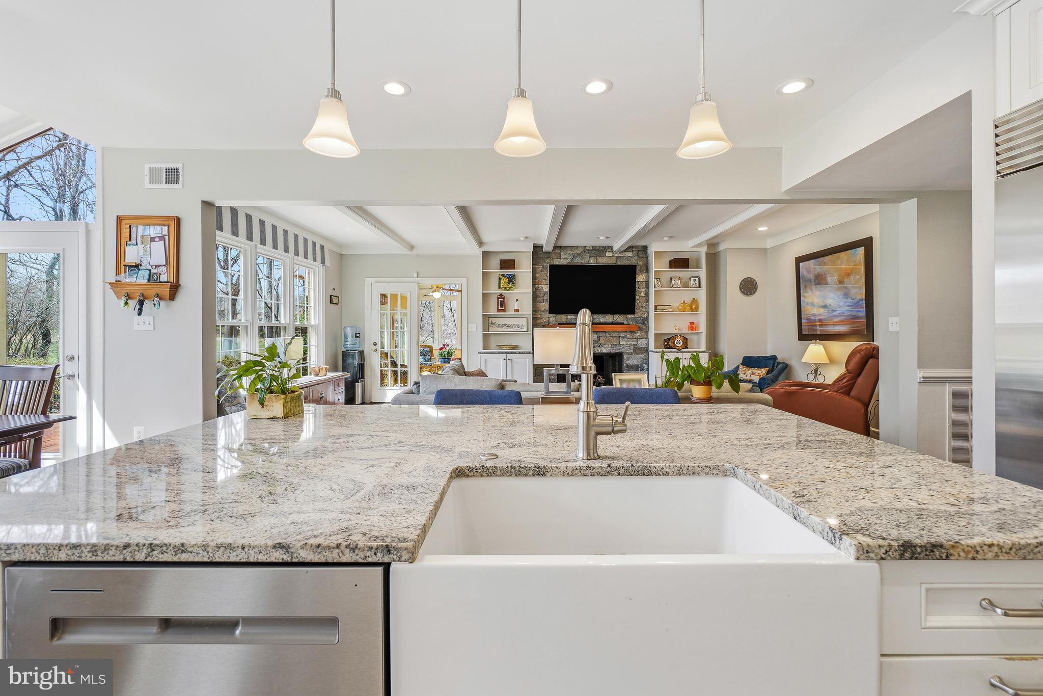 10 Meyer Point Court Potomac, MD 20854 - Photo 11 of 58