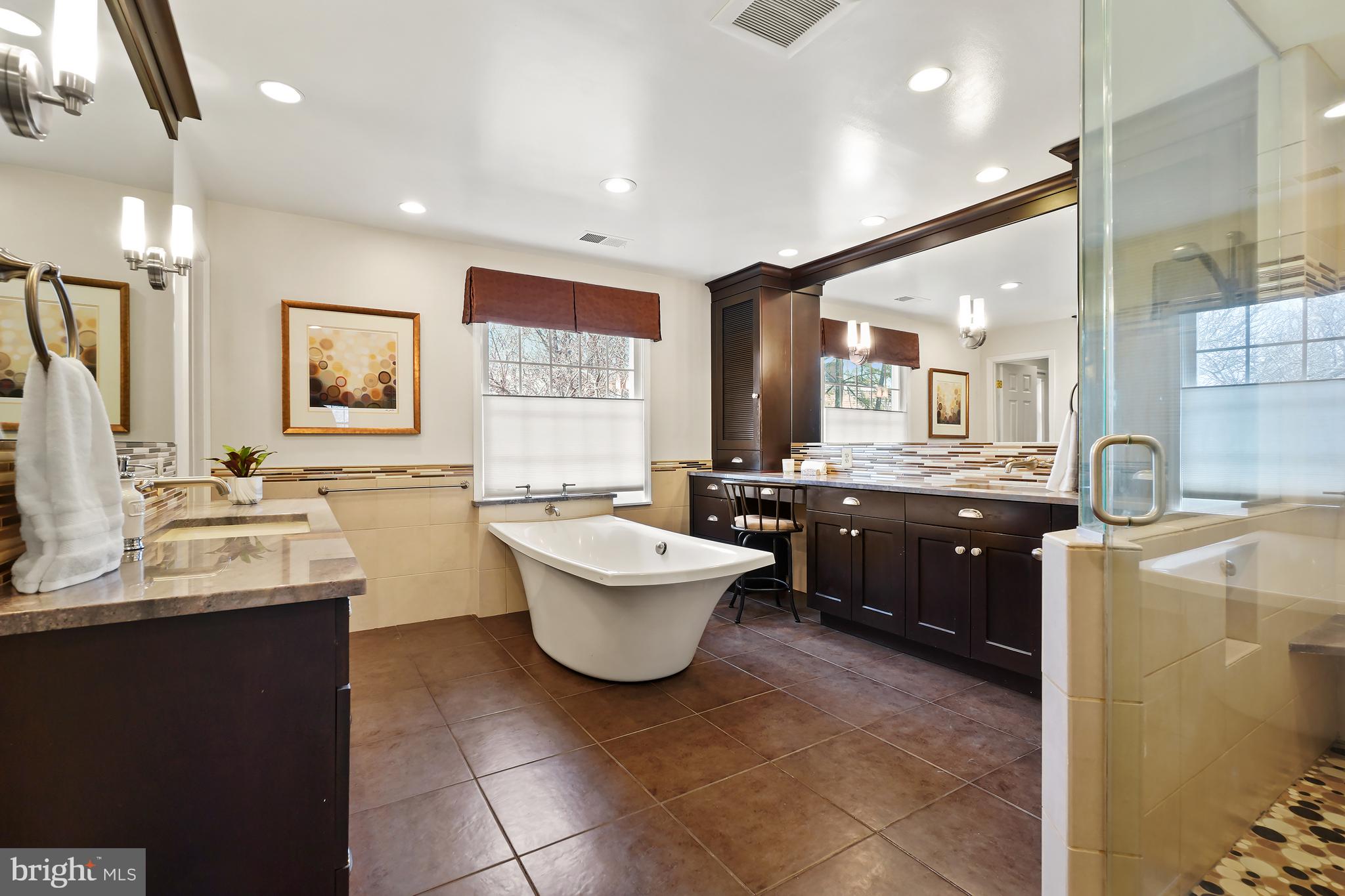 10 Meyer Point Court Potomac, MD 20854 - Photo 38 of 68