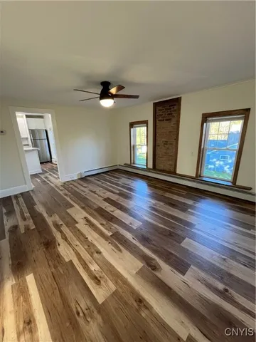 $1,775 | 45 East Oneida Street, Unit 2, Lysander, NY 13027