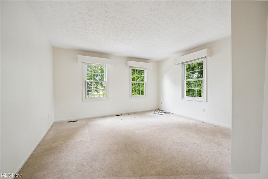 7291 Stow Road Hudson, OH 44236 - Photo 23 of 35 Gallery Image 23