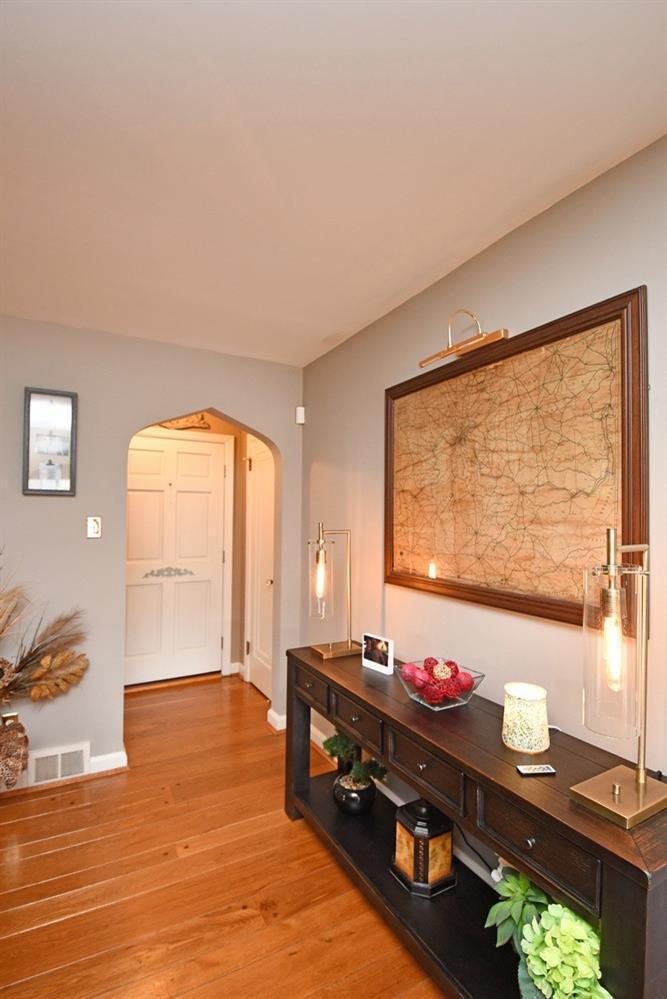 3045 Werk Road Cincinnati, OH 45211 - Photo 4 of 45 Gallery Image 4