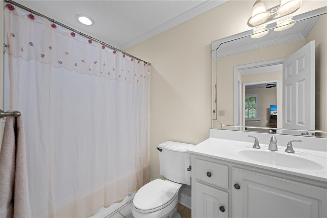 2004 Cardinal Park Drive Anderson, SC 29621 - Photo 26 of 40 An elegant vanity and classic finishes define this functional secondary bathroom.