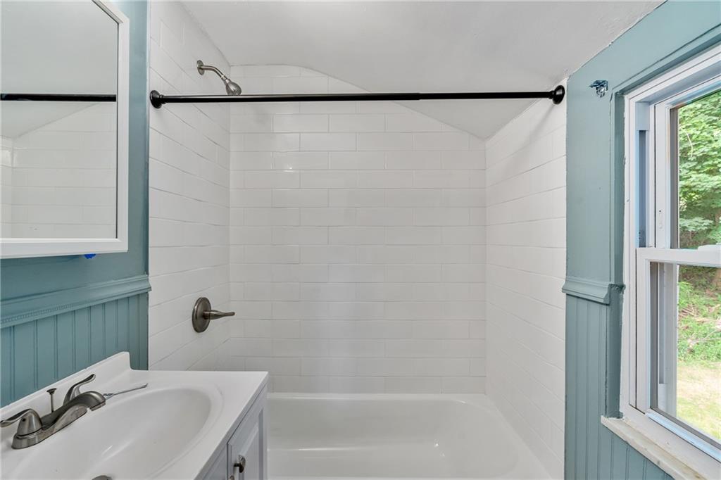 8005 Aber Road Verona, PA 15147 - Photo 26 of 36 Gallery Image 26