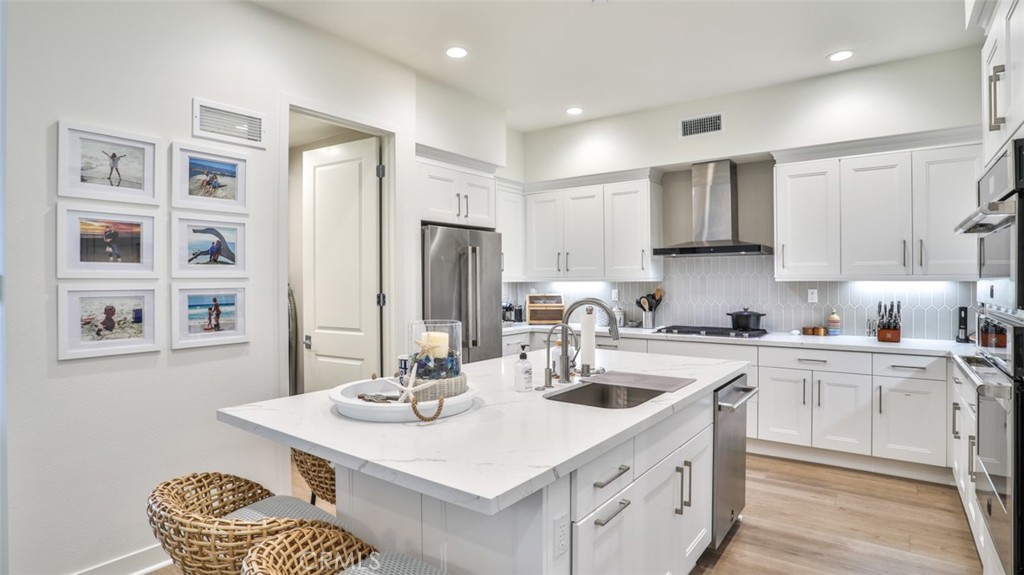 3319 Doheny Way Dana Point, CA 92629 - Photo 12 of 75 Kitchen with everything you need to enjoy your stay.