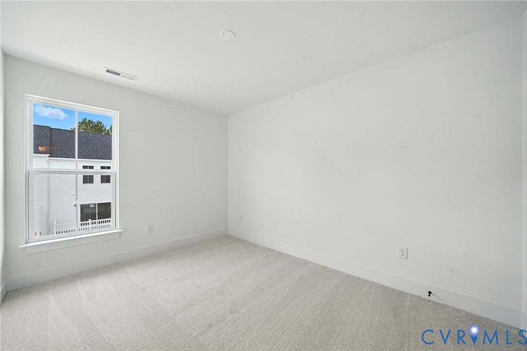 15315 Sunray Alley Chesterfield, VA 23832 - Photo 13 of 24