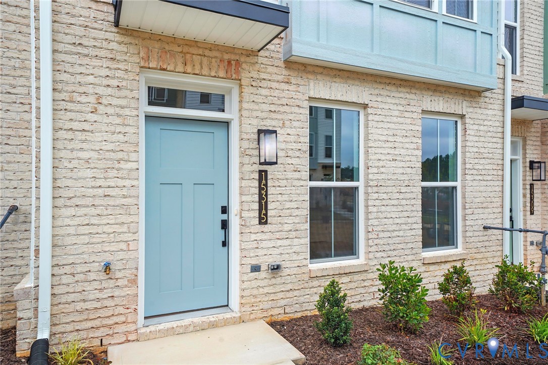 15315 Sunray Alley Chesterfield, VA 23832 - Photo 5 of 24