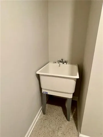 $1,600 | 924 North Broad Street, New Orleans, LA 70119